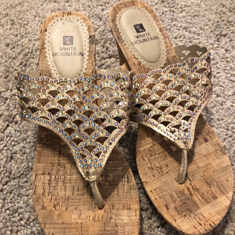 White Mountain Sandel Wedges